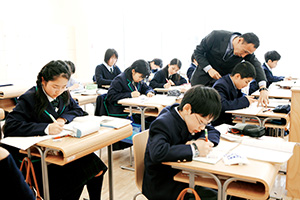 上野学園中学校