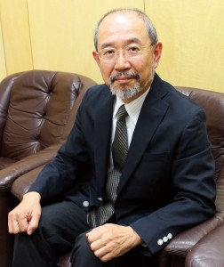 長谷川校長