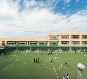 新しく建てられた１号館の校舎外観 （Photograph：RyoHata）