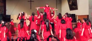 全学年の部員が出演する文化祭