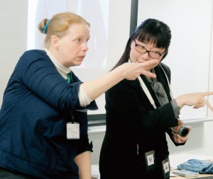 日本と英語圏の手話の違いを学ぶ授業も行われた