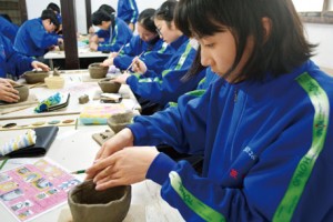 京都奈良研修：陶芸体験 ポートフォリオ集への掲載基準は、作文のうまさではなく、視点や観察力などだ