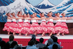 ダンス部は2019年の全国高等学校フラ競技会「フラガールズ甲子園」で総合3位に！