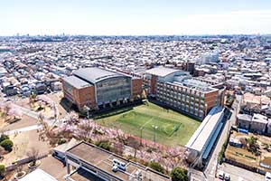 充実した教育環境のもと、一人ひとりの個性を大切にした学びで、これからの社会に必要な力を育む。