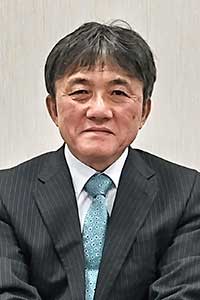 校長の五島德之先生