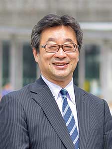 校長大場一人先生