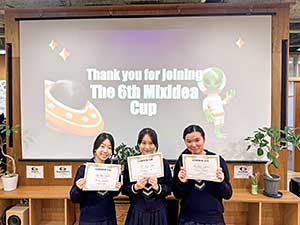Mixidea Cup（ミクシディアカップ）にて。賞状を手に