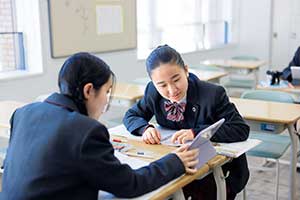 友だちとの学び合いで、たくさんの気づきが得られたという妹のRさん