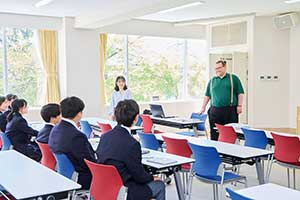 オールイングリッシュの取り出し授業は