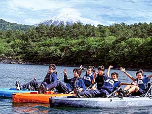 体験が学びを
深める自然教室