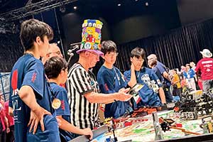 中高レゴ部の躍進。「FLL」にて関東大会・全国大会で優勝し、アメリカヒューストンにて行われる世界大会に出場
