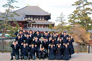 日本文化・伝統に触れる集大成が中2の京都奈良校外研修。