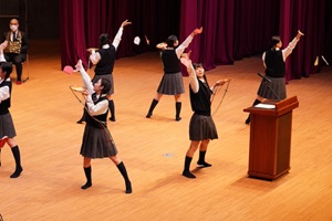 鶴見大学附属中学校