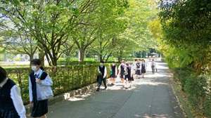 鶴見大学附属中学校