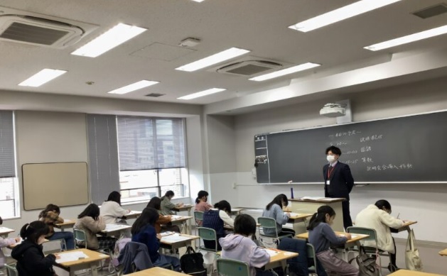 中村中学校