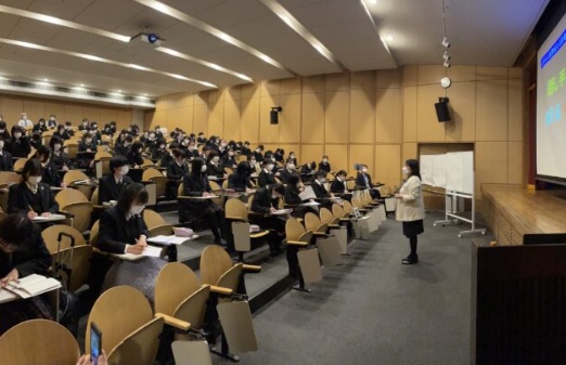 中村中学校
