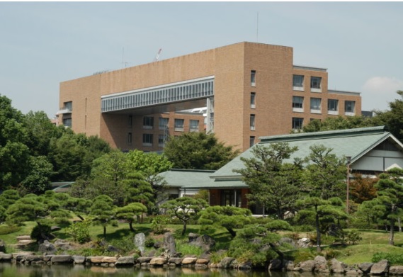 中村中学校