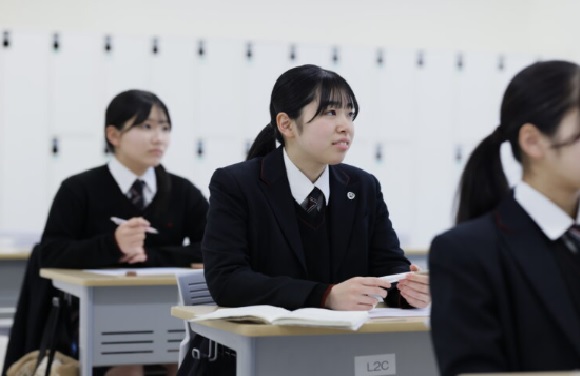 中村中学校