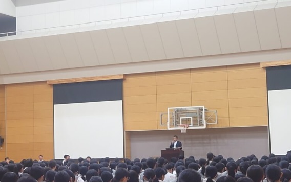 中村中学校