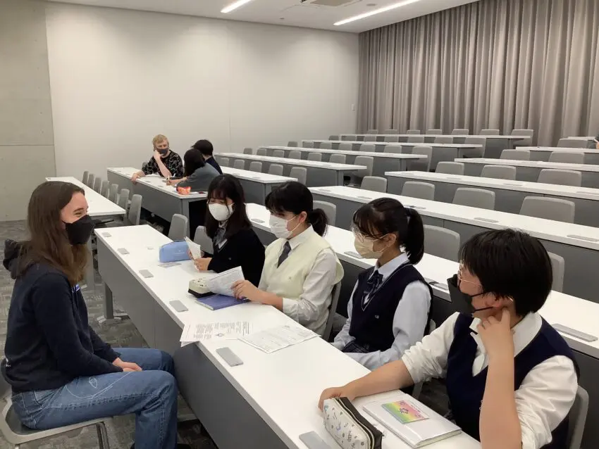三輪田学園中学校