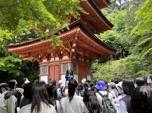 三輪田学園中学校