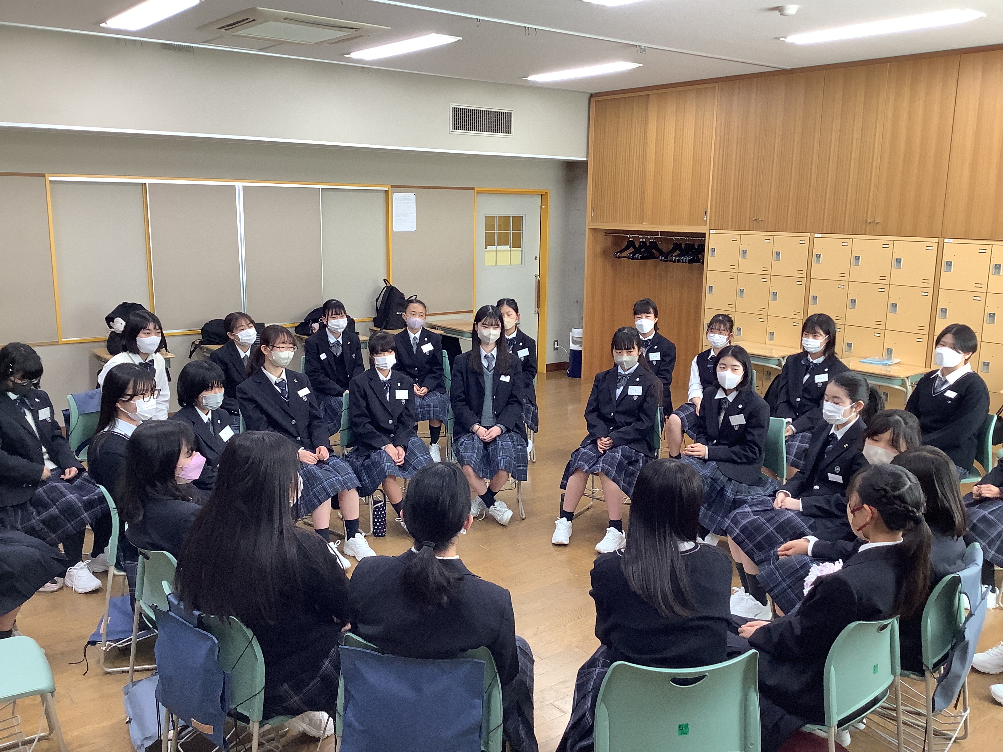 三輪田学園中学校