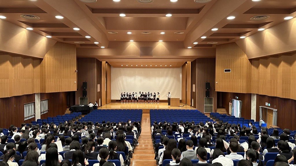 三輪田学園中学校