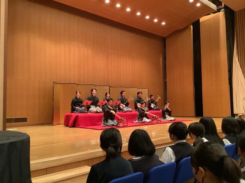 三輪田学園中学校