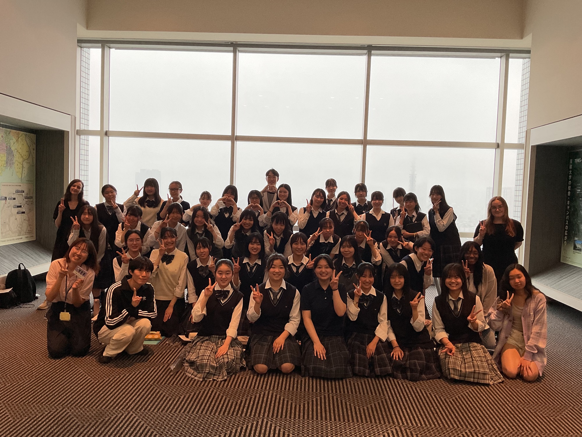 三輪田学園中学校