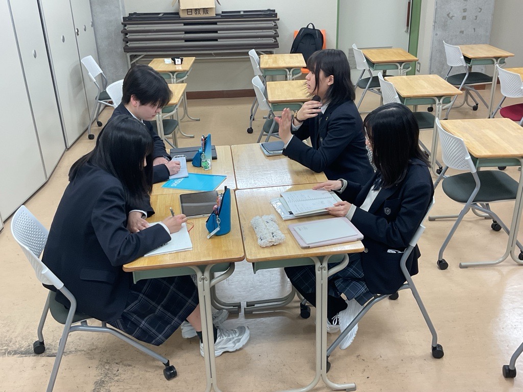 三輪田学園中学校