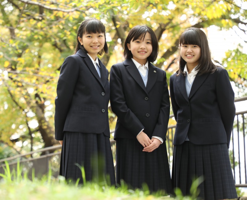 三輪田学園中学校