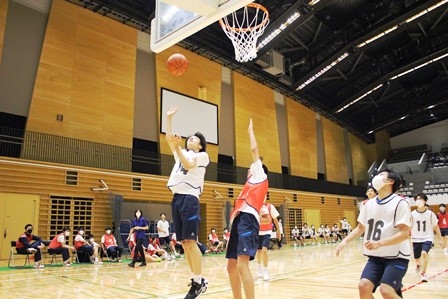 八雲学園中学校