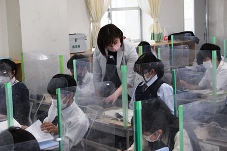 八雲学園中学校