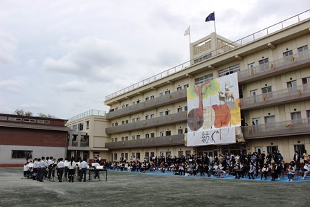八雲学園中学校