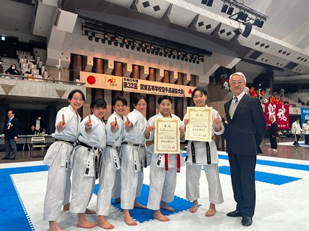 八雲学園中学校