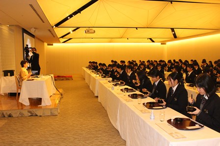 八雲学園中学校