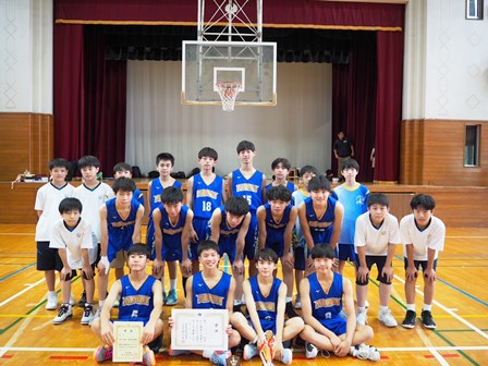 八雲学園中学校
