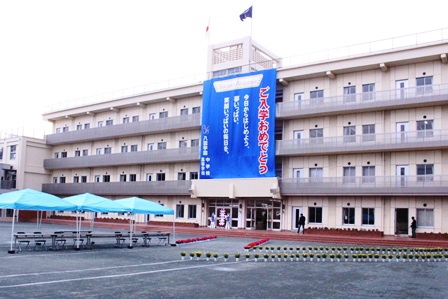 八雲学園中学校