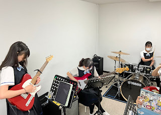 瀧野川女子学園中学校