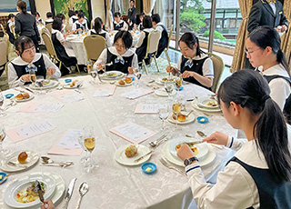 瀧野川女子学園中学校