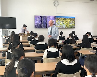 瀧野川女子学園中学校