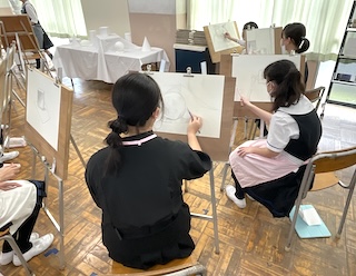 瀧野川女子学園中学校