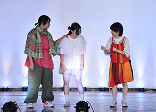 瀧野川女子学園中学校