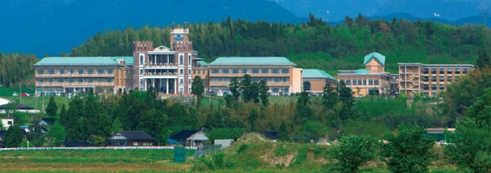 片山学園中学校