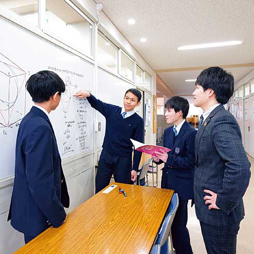 大宮開成中学校