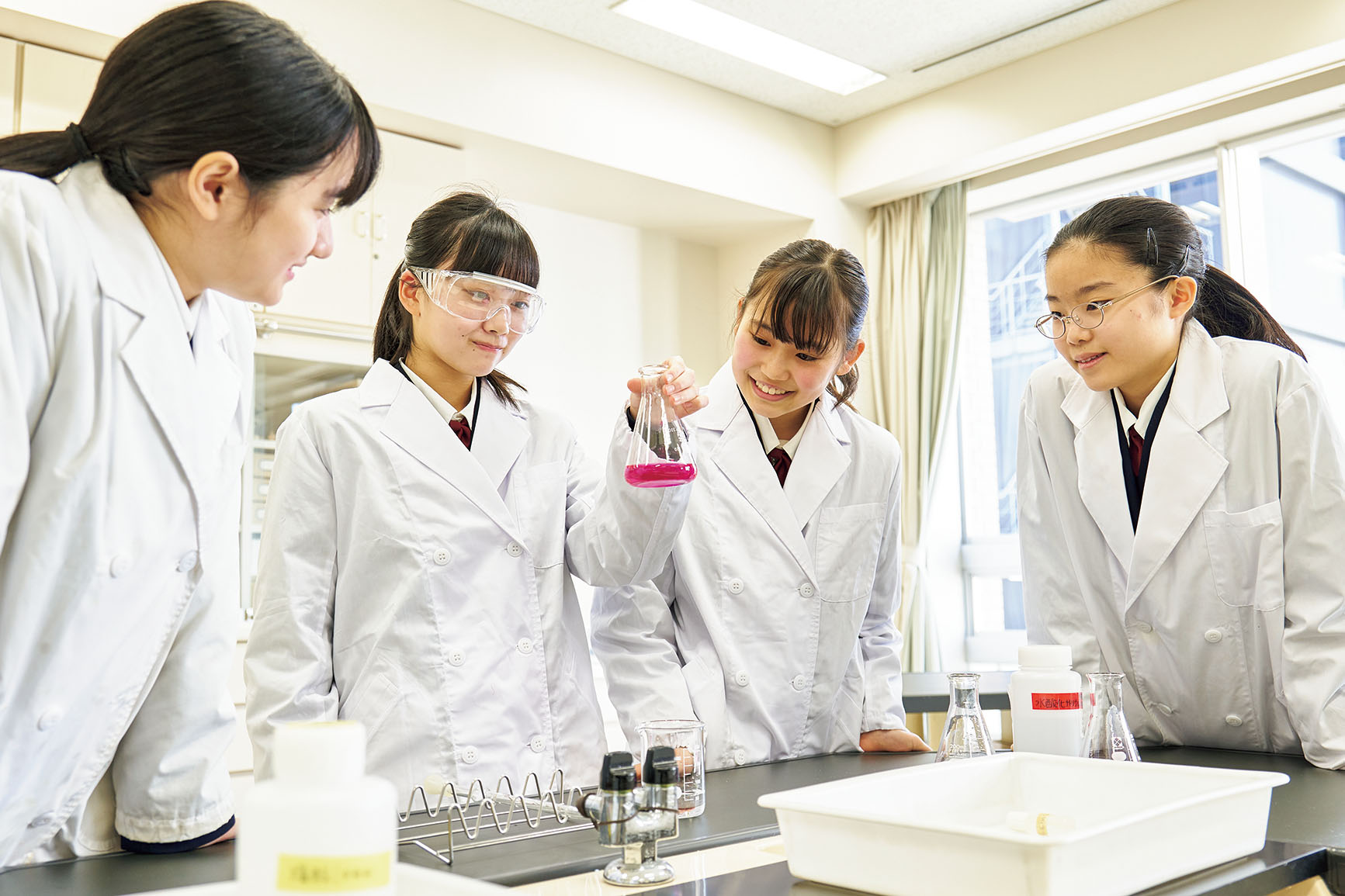 麴町学園女子中学校(麹町学園女子中学校)