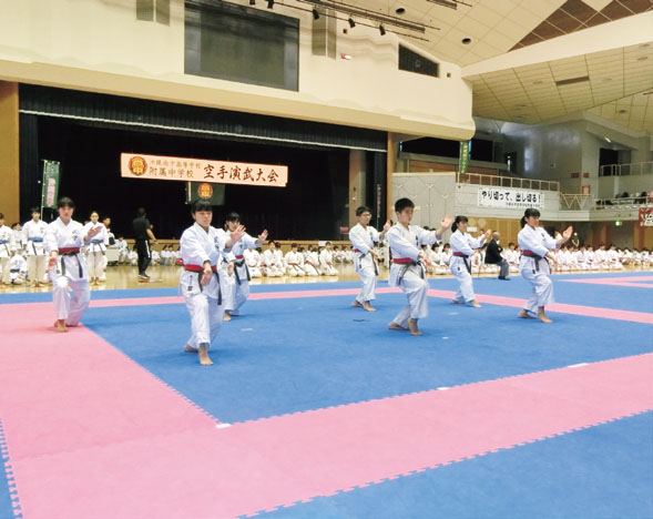 沖縄尚学高等学校・附属中学校