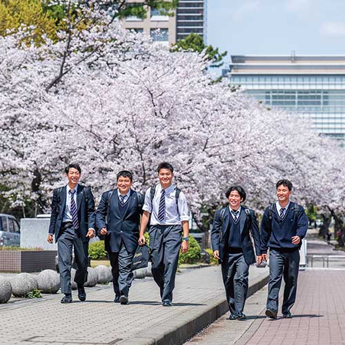 日本大学藤沢中学校