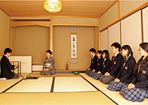 秀明中学校