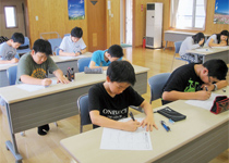 橘学苑中学校